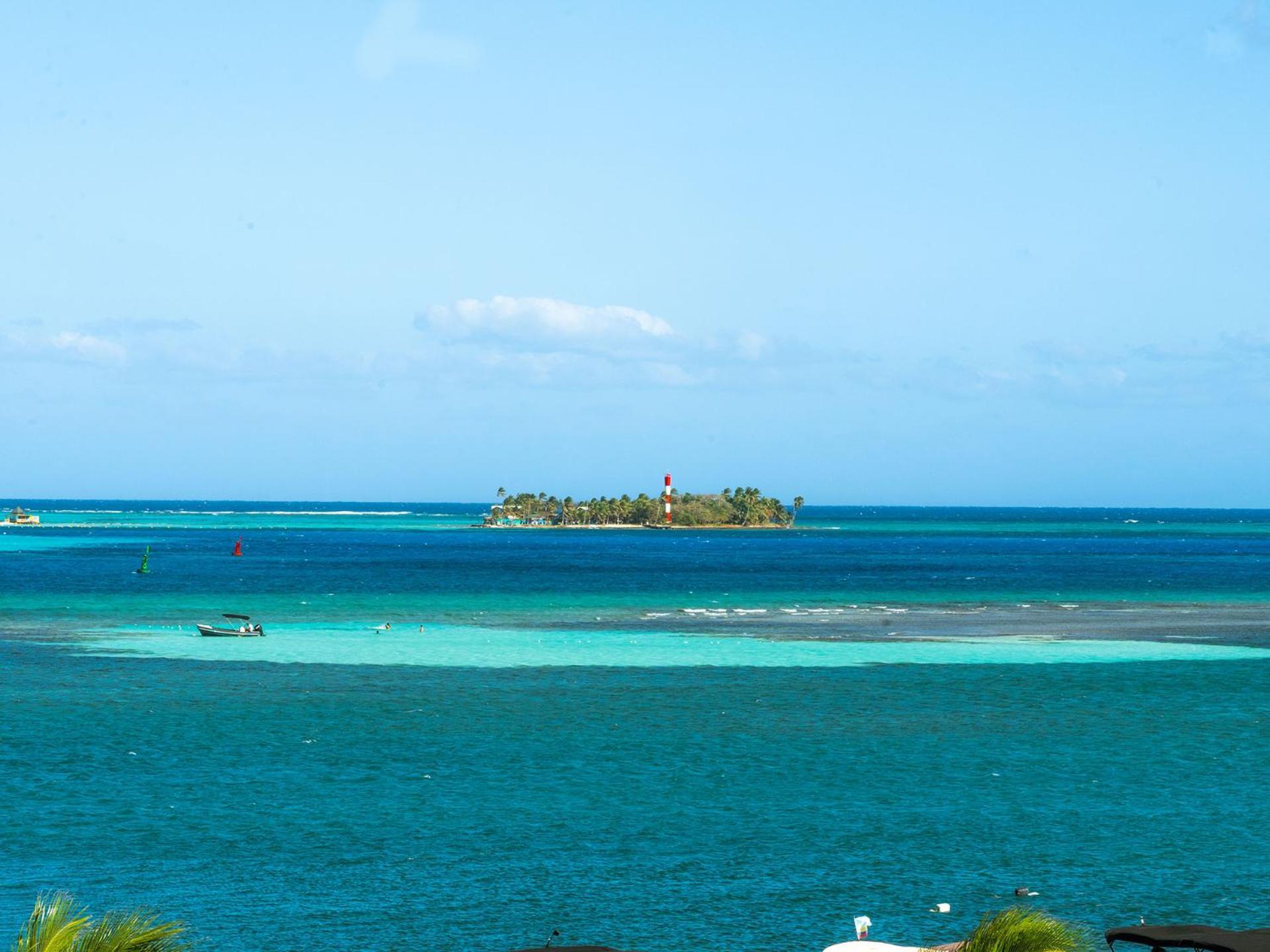 Hotel Caribbean Coral San Andrés Екстериор снимка